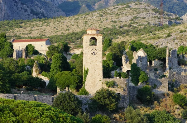 钟塔在 Stari 酒吧，黑山 — 图库照片