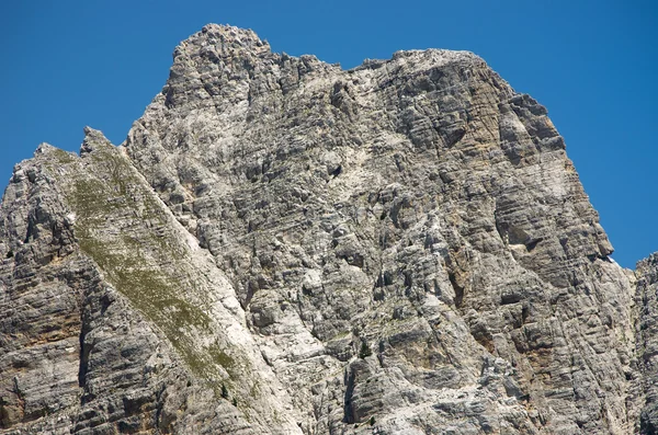 Face de rocha alpes albaneses — Fotografia de Stock