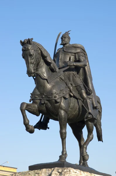 Статуя Скандербега в Тиране - Албания — стоковое фото