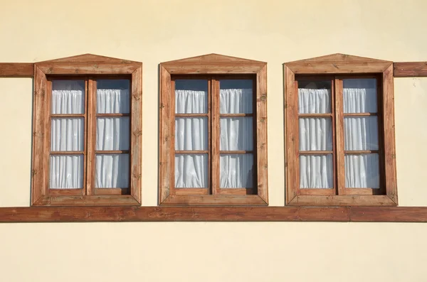 Trois fenêtres — Photo