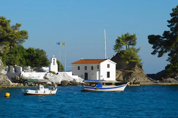 Остров Панагия в Парге, Греция — стоковое фото