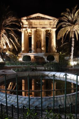 Yunan tapınağı Valletta, Malta