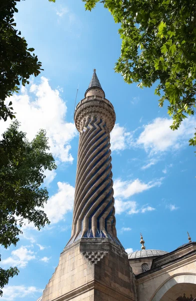 Minarety mešity ve městě Afyon, Turecko — Stock fotografie