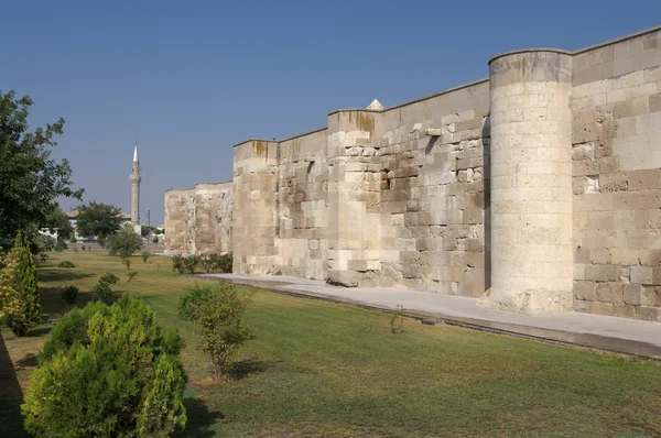 Ohradní zdi a Minaret — Stock fotografie