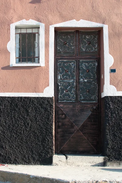 Porte et fenêtre orientales — Photo