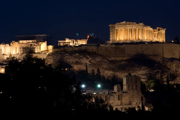 Blick auf Akropolis und Parthenon bei Nacht — Stockfoto