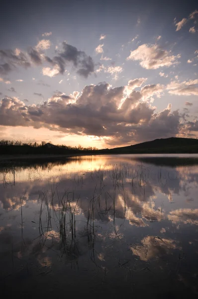 Lake In Twilight — Stock Photo, Image