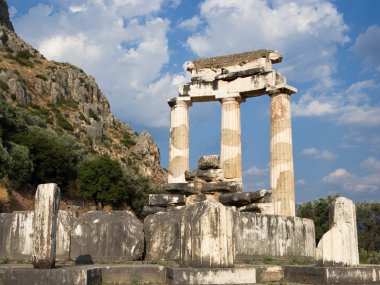 columns greek at Delphi