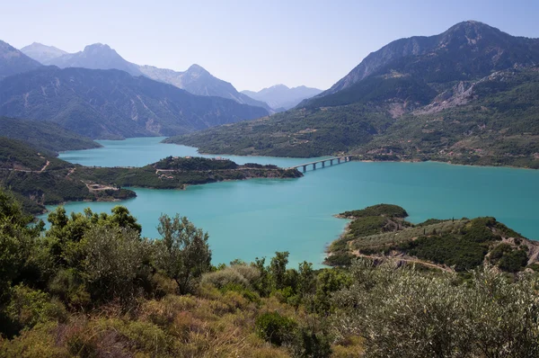 Lake kremaston — Stockfoto