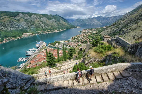 Até a Baía de Kotor, Montenegro — Fotografia de Stock