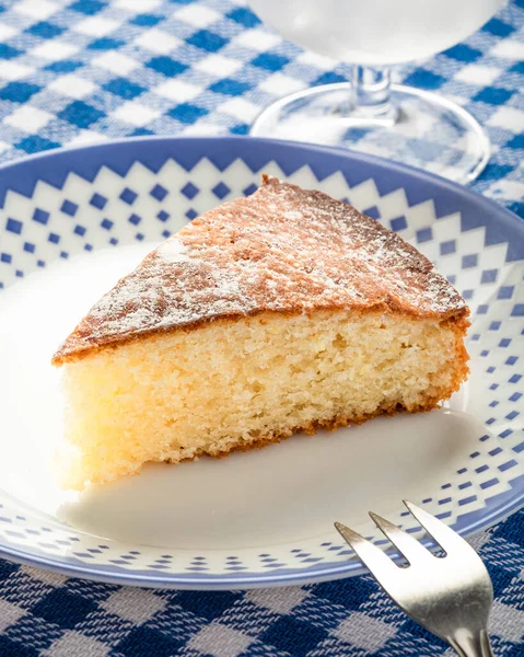 Dessert with lemon cake and anise