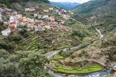 Las Hurdes, İspanya; 17 Mart 2018: Las Hurdes 'te bir köy manzarası