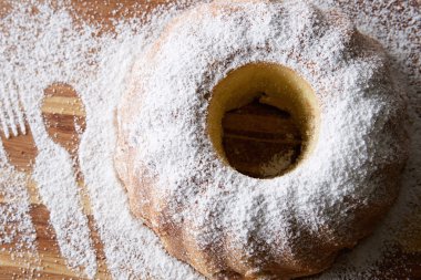 Apple charlotte pie on wooden board