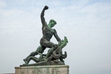 Budapeşte 02 Kalesi Gellert heykeli