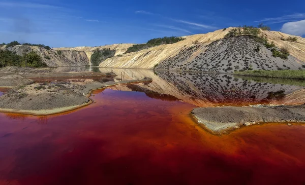 Κόκκινη λίμνη 10 — Φωτογραφία Αρχείου