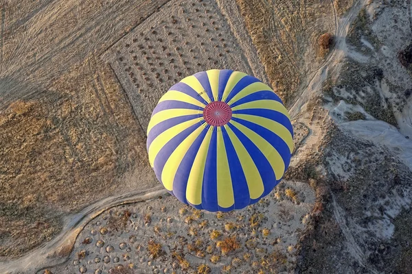 トルコ、カッパドキアの観光気球 — ストック写真