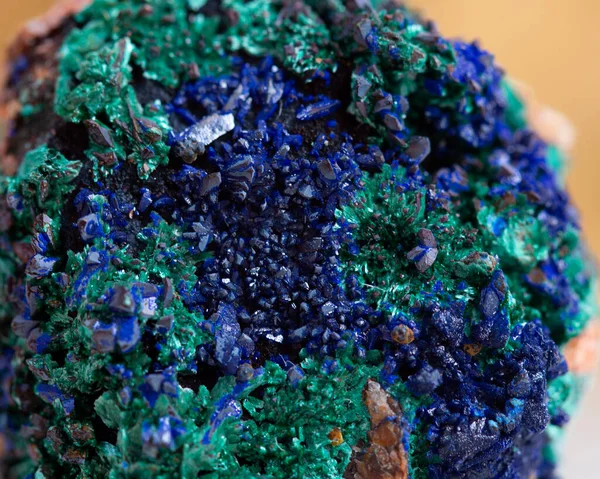 Mineral örnek taş jeolojisi kaya kuvars kristali