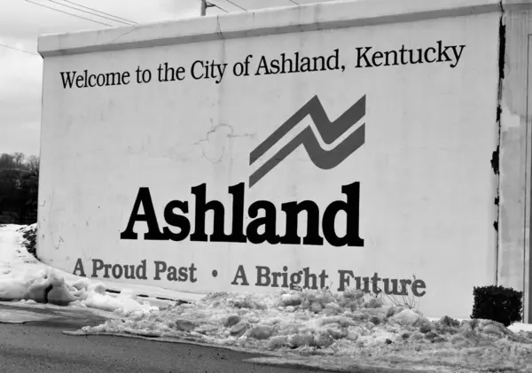 Ashland, Kentucky Hoş Geldiniz tabelası.