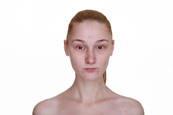 Молодая модель женщина без макияжа — стоковое фото