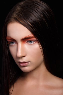 güzel model sanat makyaj