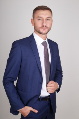 Kendine güvenen işadamı portresi