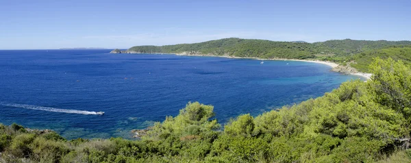Fransız Rivierası plajları, panorama Saint-tropez yakın