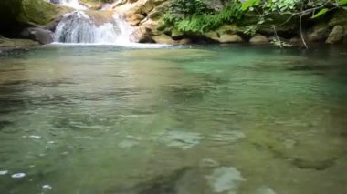 su hareketi - Fransız rivierası nehir