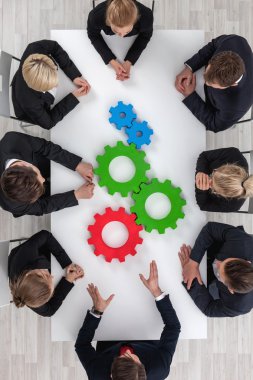 SMM iş ile takım çalışması