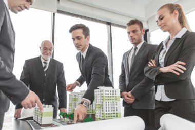 Mimarlar ve yatırımcılar toplantısı
