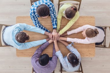 Eller istifleme arkadaşları