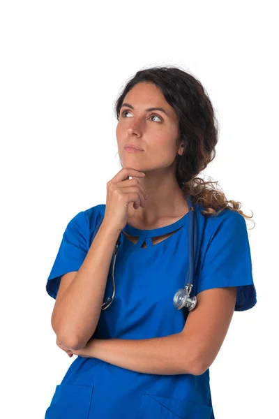 Jonge Chirurg Vrouw Geïsoleerde Witte Achtergrond Met Hand Kin Denken — Stockfoto