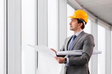 Architector kask içinde