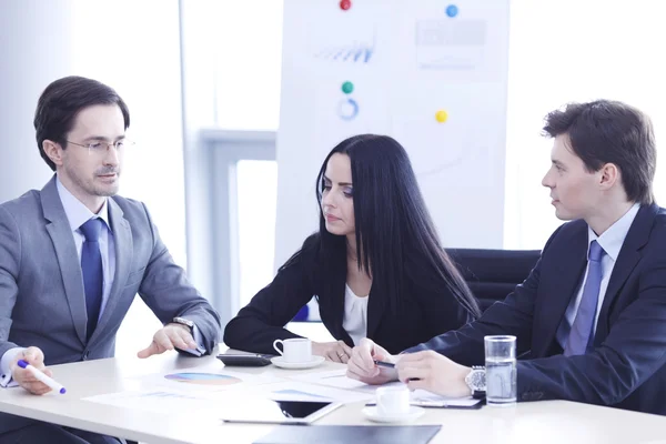 Empresários em reunião — Fotografia de Stock