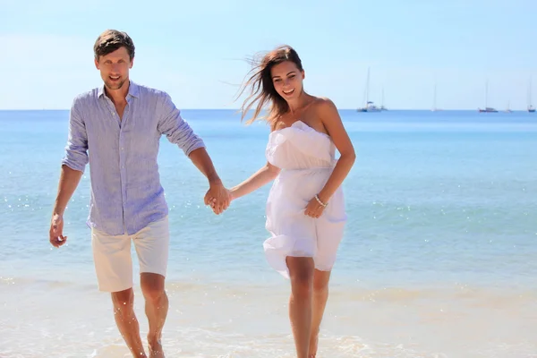 Casal em Seaside — Fotografia de Stock