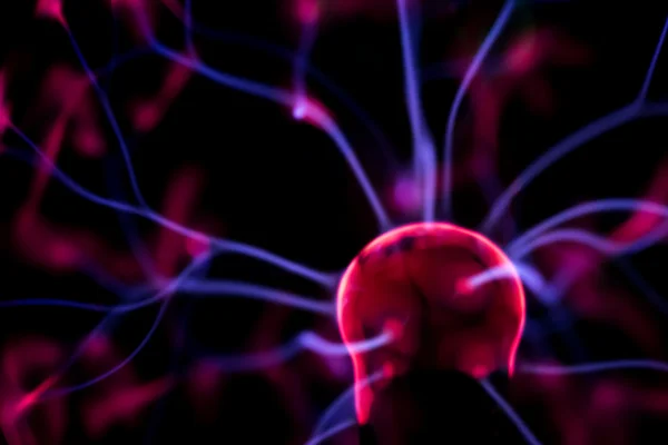 Plazma topu Lightning'ler ile