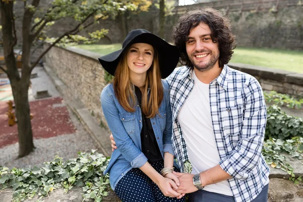 Italian happy couple — Stock Photo, Image