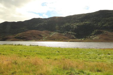 Glen Strathfarrar 'dan geçen yol 