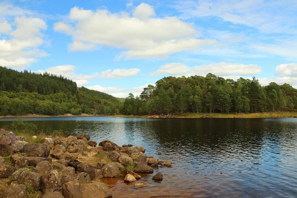 Promenader Runt Loch Beannacharan — Stockfoto