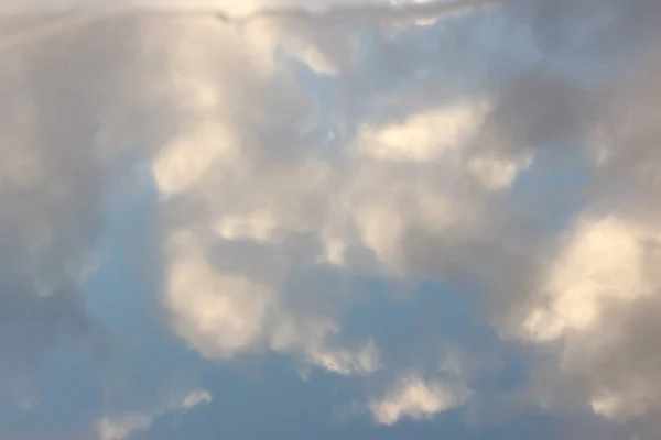 Ясное Голубое Небо Пассажирами Летящими Через — стоковое фото