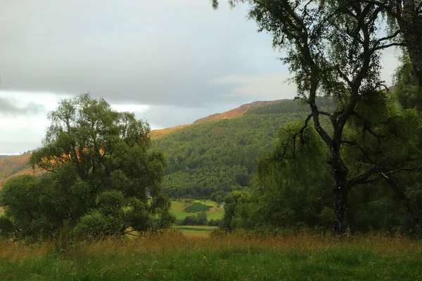 Una Vista Giù Dalle Colline Della Scozia Verso Glens Fiumi — Foto Stock