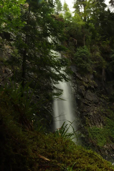 Water Dat Door Heuvels Van Schotland Stroomt — Stockfoto