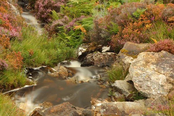 Agua Estrella Través Las Colinas Escocia — Foto de Stock