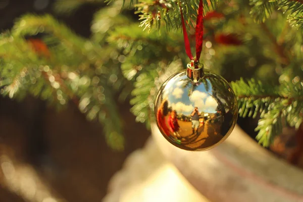 Błyszczące Dekoracje Wykropkowane Boże Narodzenie — Zdjęcie stockowe