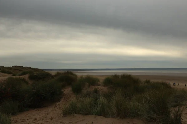 Dunas Areia Relvadas Atrás Praia Saunton Devon Norte Acenando Nos — Fotografia de Stock