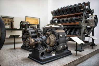 Münih, Almanya - 14 Eylül 2018: tek aşamalı senkronize dönüştürücü.