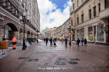 Moskova, Rusya - 15 Ocak 2021: Eski Arbat Caddesi Moskova 'da Noel için süslendi.