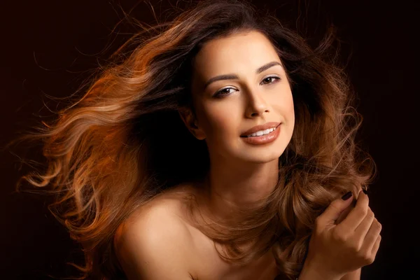 Retrato de mujer hermosa — Foto de Stock