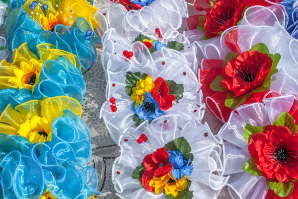 Sztuczne kwiaty wykonane z tkanina tło — Zdjęcie stockowe