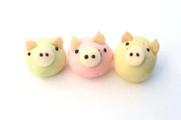 The dessert is molded in piggy ball. — Stock Photo, Image