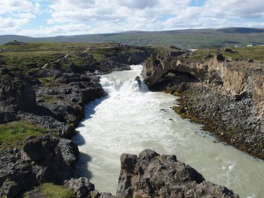 Godafoss 'un düşük seviyeleri, Tanrıların şelalesi, İzlanda